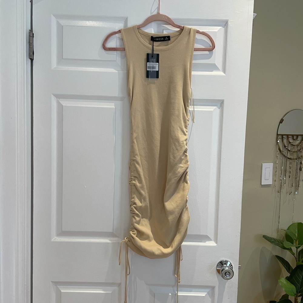 Never worn high neck cinch dress size 6